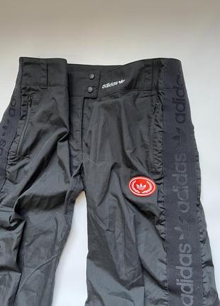 Женские брюки на лампасах спортивные треккинговые нейлон