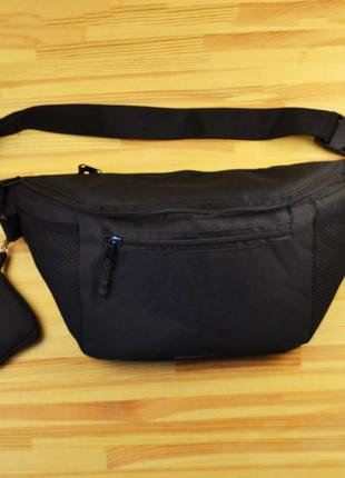 Качественная большая сумка – бананка на 8 карманов, мужская женская поясная сумка, черная из ткани10 фото