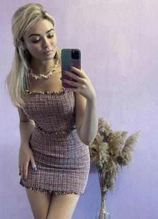Твідова сукня в стилі chanel