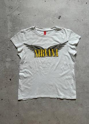 Женская футболка nirvana размер s-m