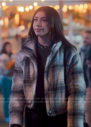 Reserved коротка стильна куртка р. 44-50 пог 50см.