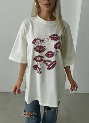 Стильна жіноча бавовняна подовжена футболка оверсайз з принтом губками3 фото