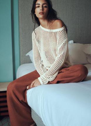 Ажурный трикотажный свитер бежевый zara new