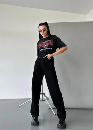 Черные джинсы багги