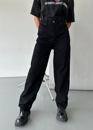 Черные джинсы багги
