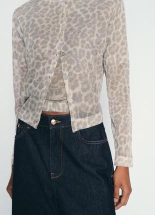Тонкий трикотажний кардиган в лео принт zara