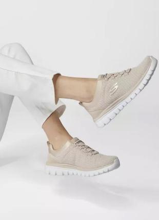 Кроссовки skechers