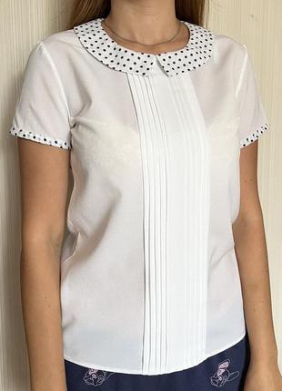 Жіноча блузка