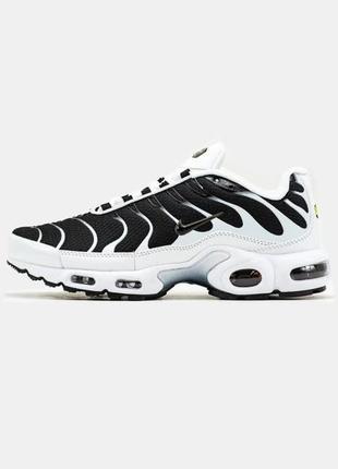 Чоловічі кросівки nike air max plus tn black white