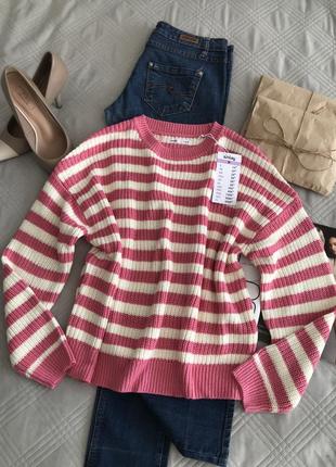 Стильный новый свитер в полоску рыхлая вязка