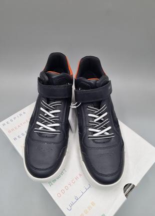 Демісезонні черевики geox hyroo 39 р кросівки хайтопи5 фото