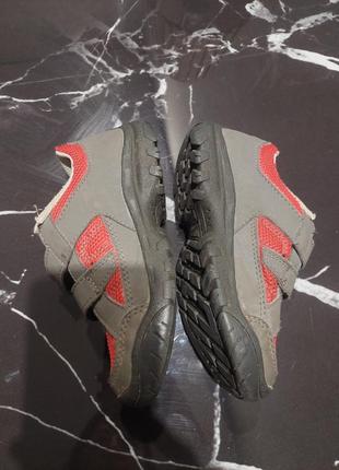 Кеды, кроссовки. состояние идеально без дефектов. германия хорошего качества.