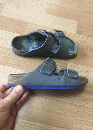 Шльопанці birkenstock arizona kids