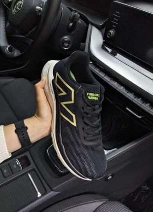 Чоловічі кросівки new balance fresh foam чорні з салатовим