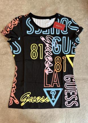 Жіноча футболка guess, s