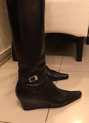 Черные кожаные сапоги, фирма clarks