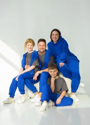 Сімейні костюми фемелі лук