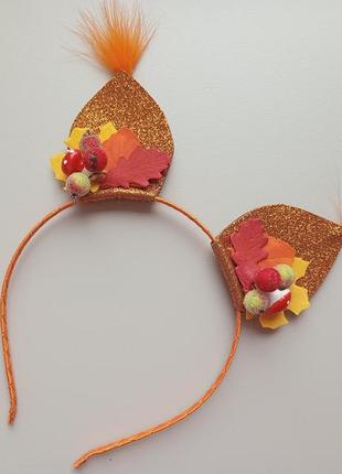 Обруч-ушка для белочки, лисички с декором