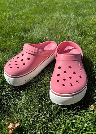 Кроксы на платформе розовые crocs crocband platform blossom