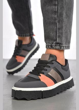 Кроссовки 36-40 размер