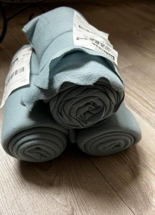 Флісові пледи ikea blue matcha