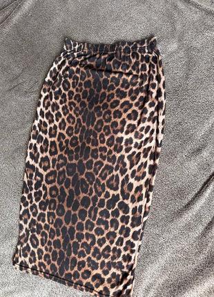 Леопардова спідниця