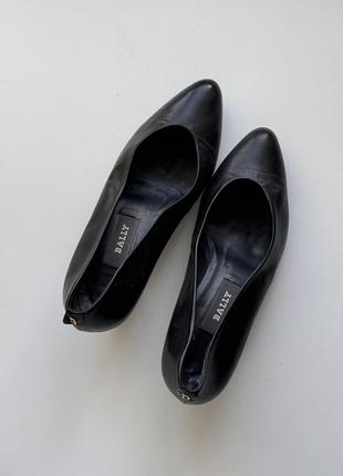 Туфлі bally