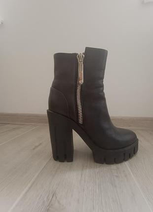 Ботінки  шкіряні