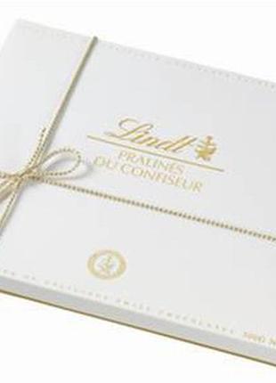 Коробка цукерок lindt pralines hochfein 350g