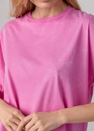Жіноча вільна футболка в техніці tie-dye рожевого кольору. модель 2997, розмір s4 фото