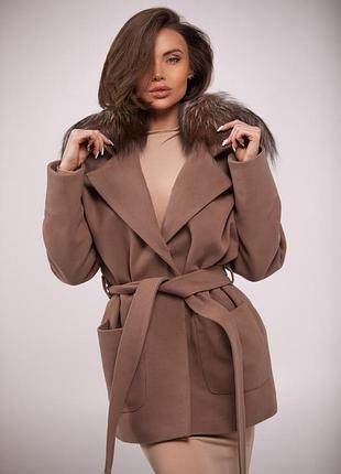 Кашемировое женское бежевое пальто с натуральным мехом песца чернобурки , размер s.m.l,xl