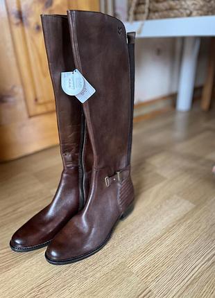 Caprice чоботи