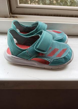 Детские сандалии adidas fortaswim