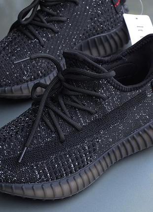 Стильні легенькі кросівки ізі на пінці