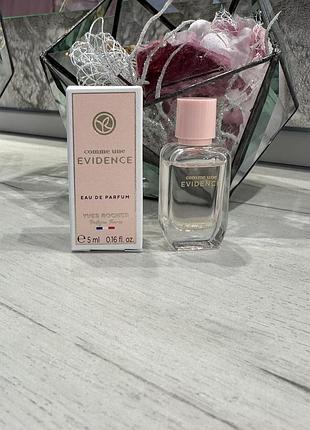 Парфумована вода yves rocher comme une evidence 5мл