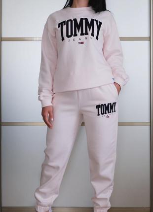 Костюм tommy jeans на флисе оригинал, новый