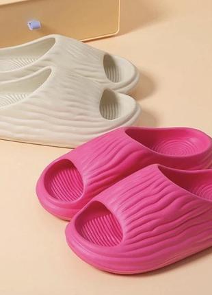 Шлепки, шлепанцы, сланцы