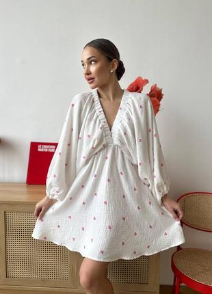 Невероятное роскошное легкое платье женской свободного кроя из натуральной ткани (муслин)9 фото