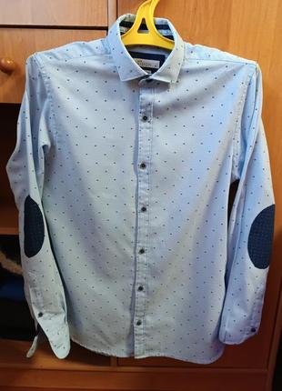 Продам рубашку мужскую s lc waikiki
