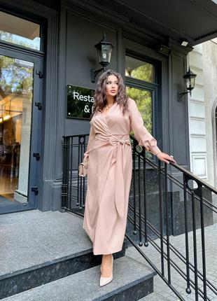 Жіноча довга сукня на запах