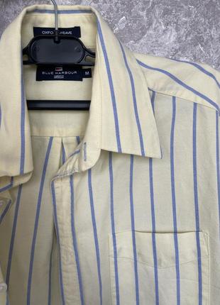 Мужская тенниска лимонного цвета