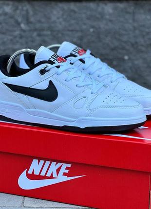 Кросівки nike