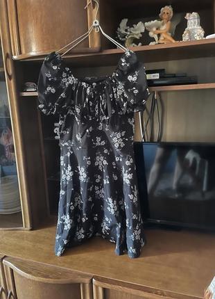 Літня сукня