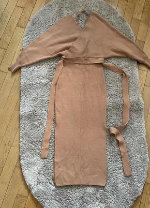 Шикарное теплое платье forever 21