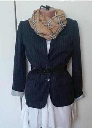 Женский пиджак в полоску от gap