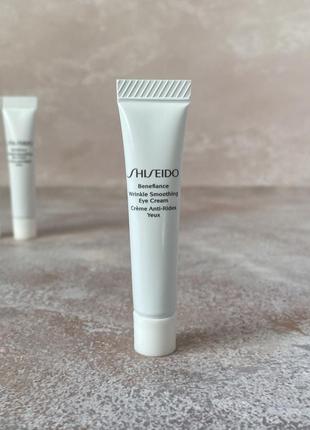 Shiseido - benefiance reneurared technology wrinkle smoothing eye cream - крем для зони навколо очей, 5 ml
