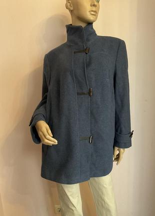 Демисезонне полупальто/46/brend atelier вовна 70%