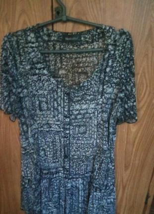 Блуза с отделкой внизу