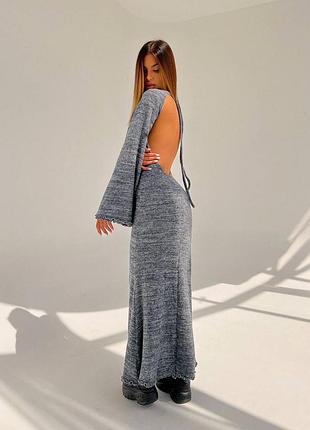 Трикотажна сукня максі з рукавами кльош