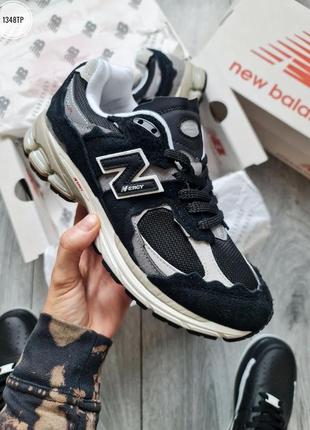 New balance 2002r